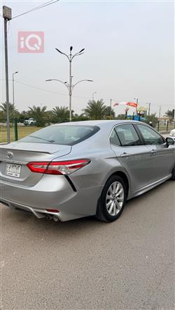 تۆیۆتا کامری